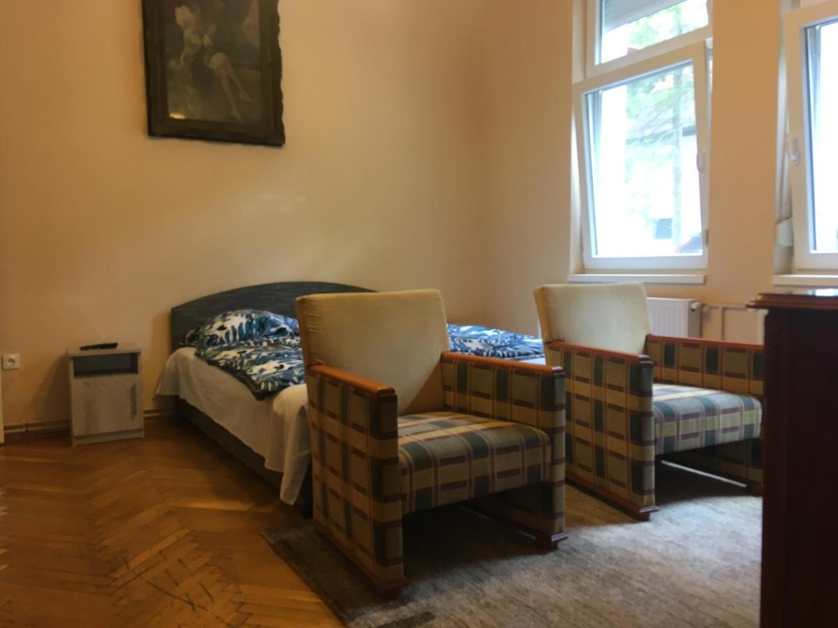 Honved Apartmanhaz Balatonlelle Exterior foto