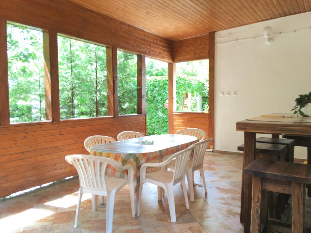 Honved Apartmanhaz Balatonlelle Exterior foto
